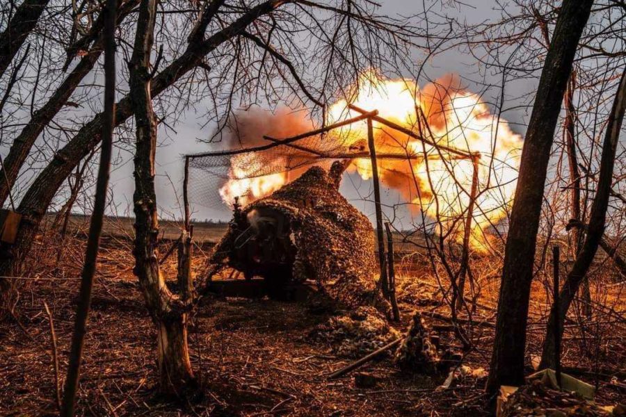Генштаб: Тривають дві ворожі атаки в районі Вовчанська
