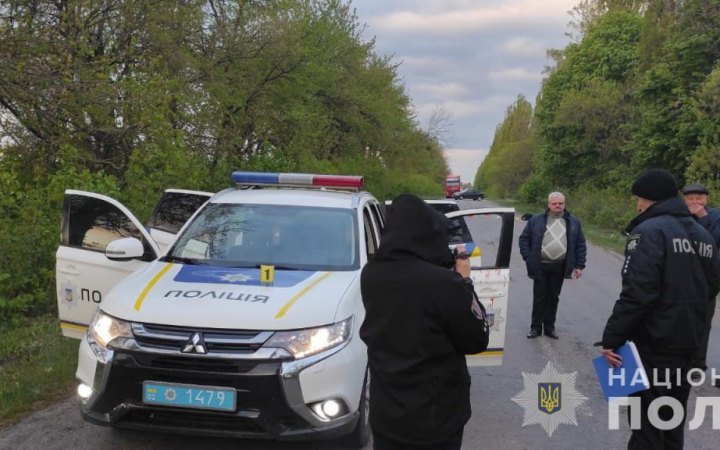 На Вінниччині знайшли автомобіль підозрюваних у вбивстві 20-річного поліцейського